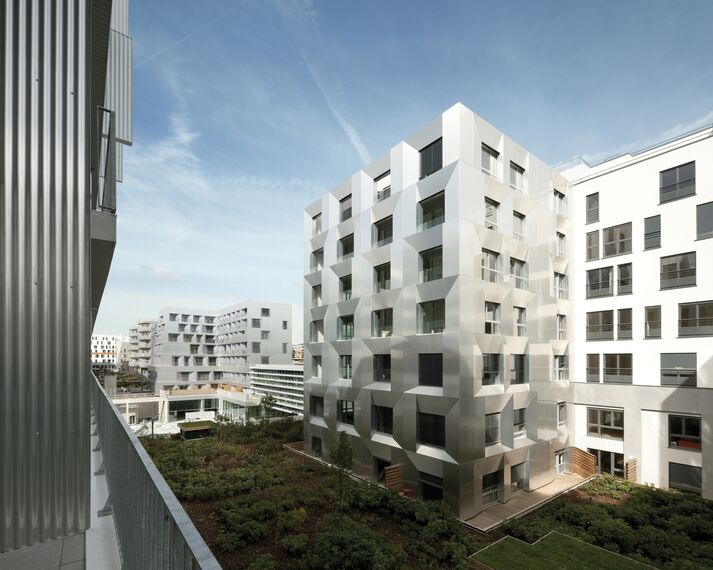 XS 68 Fenêtres et ConceptFolding 77 Coulissants - Complexe immobilier Réhabilitation Entrepôt Macdonald - Lot N5 and S6 situé à Paris, France