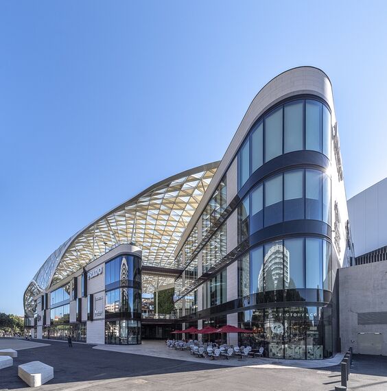 ConceptFolding 77 Sliding & Folding and CW 50-SC Façades - Shopping centre Le Prado located in Marseille, France