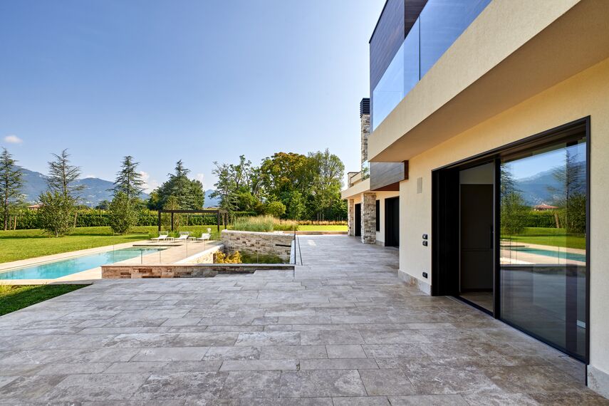 HiFinity Coulissants - Villa Hi-Finity Bergamo situé à Bergamo, Italie