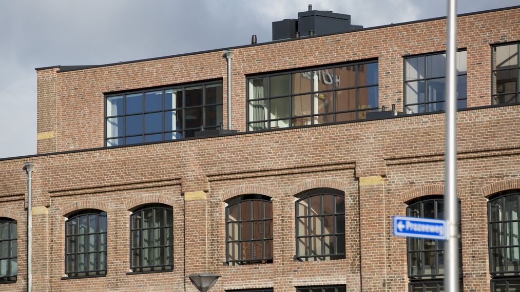 CS 24-SL Cancelled Systems, SlimLine 38 Standard Windows and SlimLine 38 Classic Windows - Neerlandia located in Utrecht, The Netherlands
