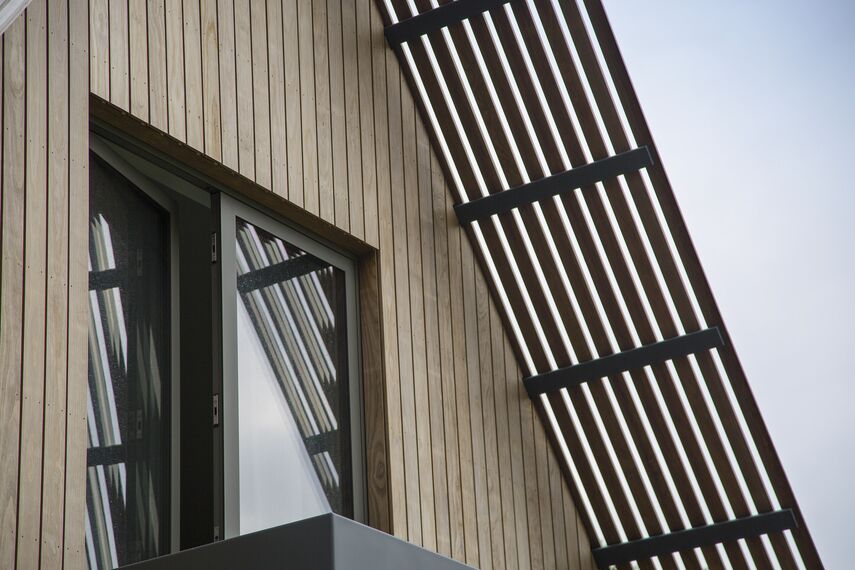 CS 86-HI (c) Systèmes annulés, ConceptWall 50 Murs rideaux et HiFinity Coulissants - Villa Boisée à Voorschoten situé à Voorschoten, les Pays-Bas