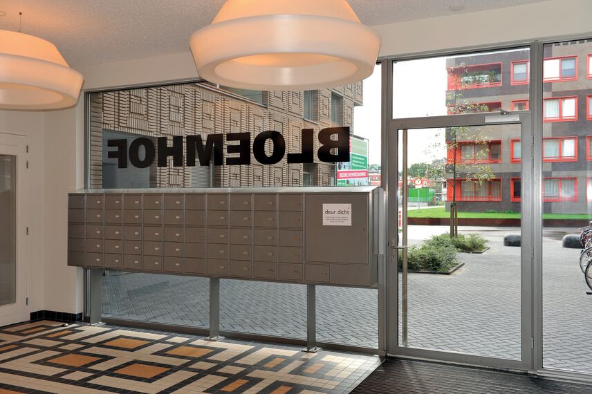 CS 38-SL Systèmes annulés, CS 38-SL Systèmes annulés et SlimLine 38 Fenêtres - Immeuble résidentiel Bloemhof situé à Groningen, les Pays-Bas