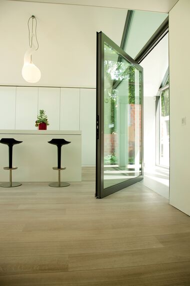 ConceptSystem 77 Windows, ConceptSystem 77 Doors, ConceptWall 50 Façades, CS 86-HI (c) Cancelled Systems and CP 50 Sliding & Folding - Van Acker Sissau villa located in Loppem, Belgium