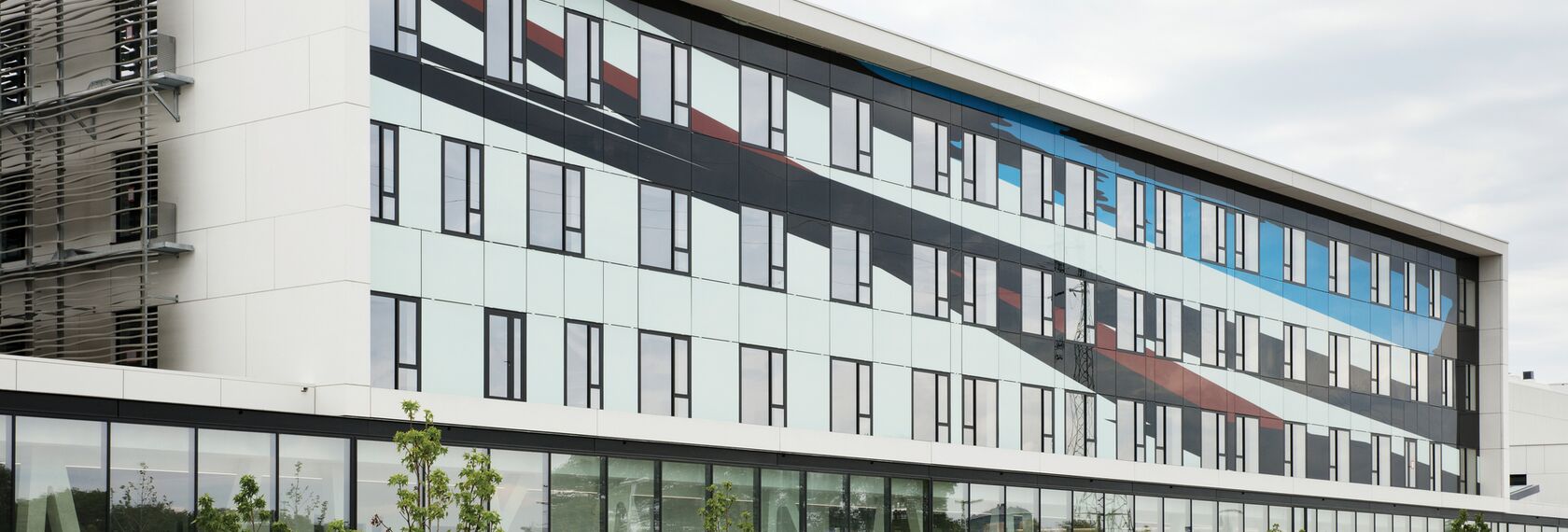 ConceptSystem 77 Fenêtres, BriseSoleil 100 Brise Soleil et CS 77 Fire Proof Fenêtres - AZ Sint Maarten situé à Mechelen, Belgique